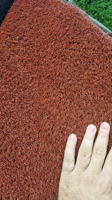 چمن مصنوعی قرمز۱۵ میل